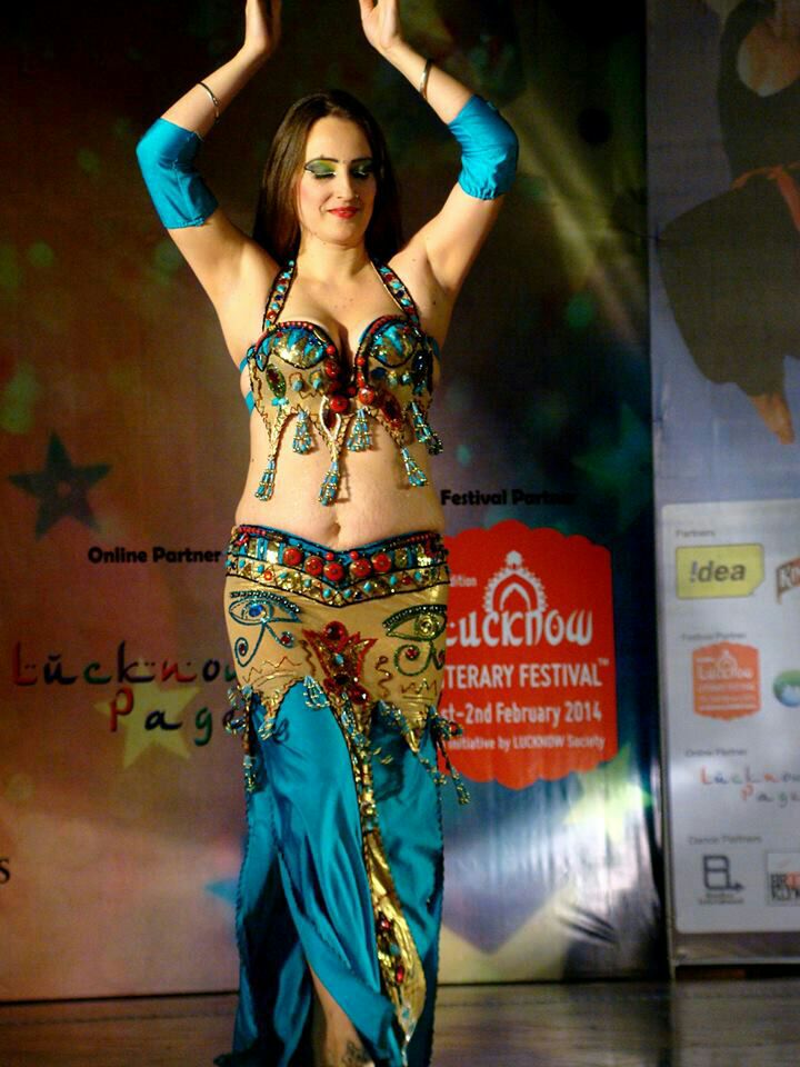 belly dancers jaipur