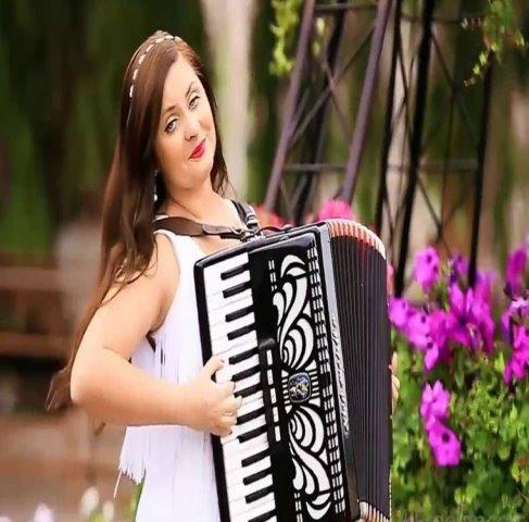 foreigner accordion players jaipur
