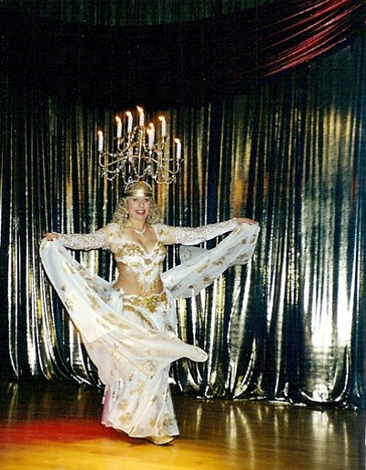 foreigner belly dancers with shamadan jaipur