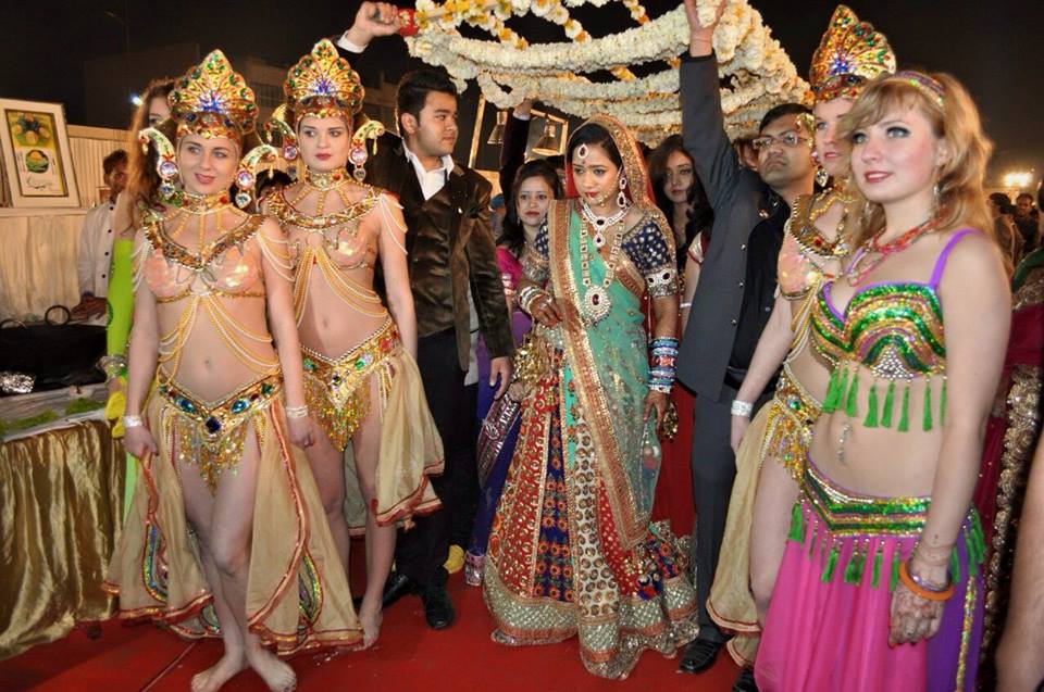 bridal entry with foreigner girls jaipur
