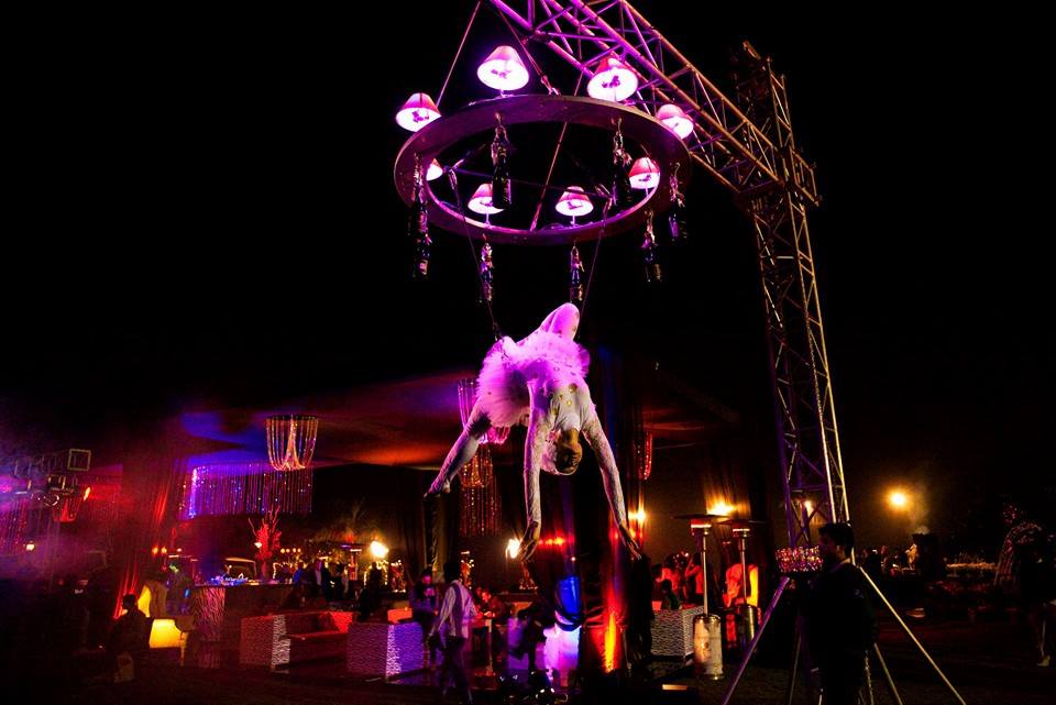 foreigner champagne chandelier acts jaipur