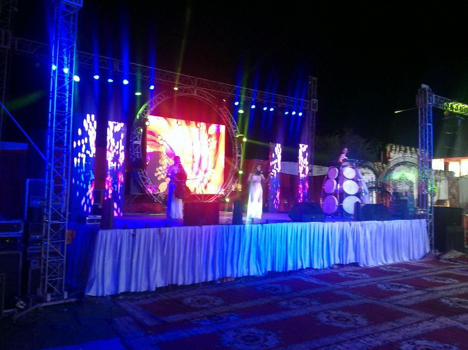 famous foreigner trio musicians jaipur