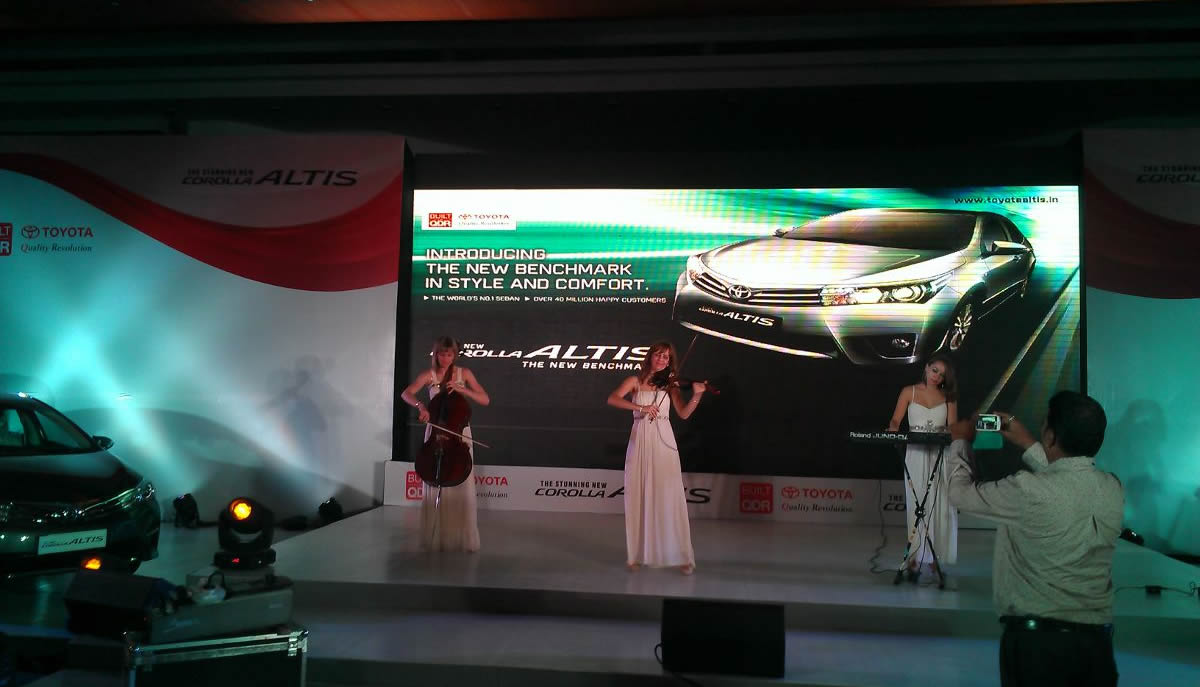 foreigner trio musicians jaipur