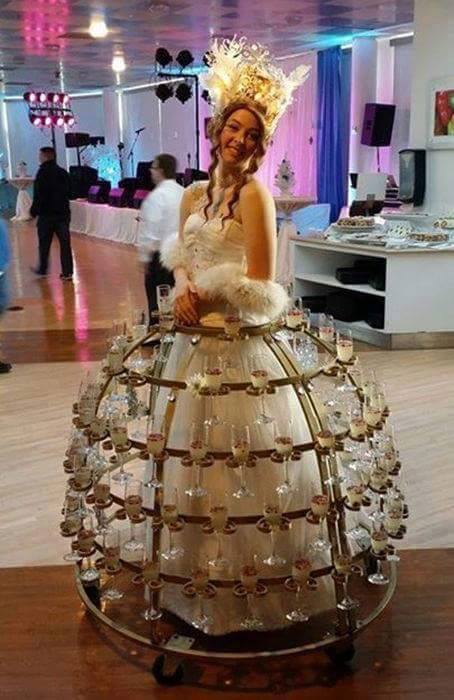 best foreigner walking table for serving jaipur